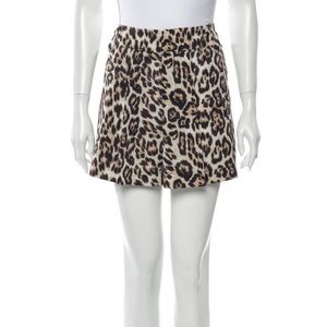 Alice + Olivia animal flutter shorts